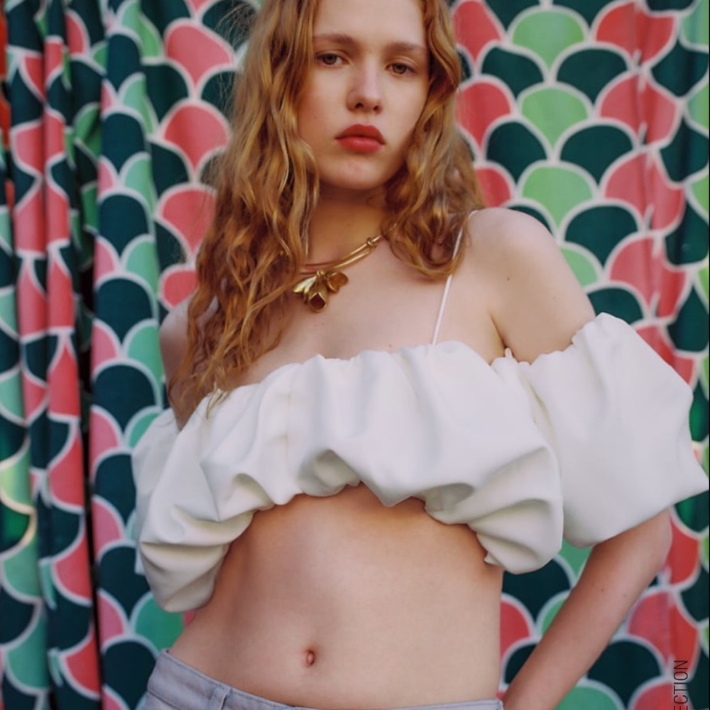 ZARA voluminous crop top
